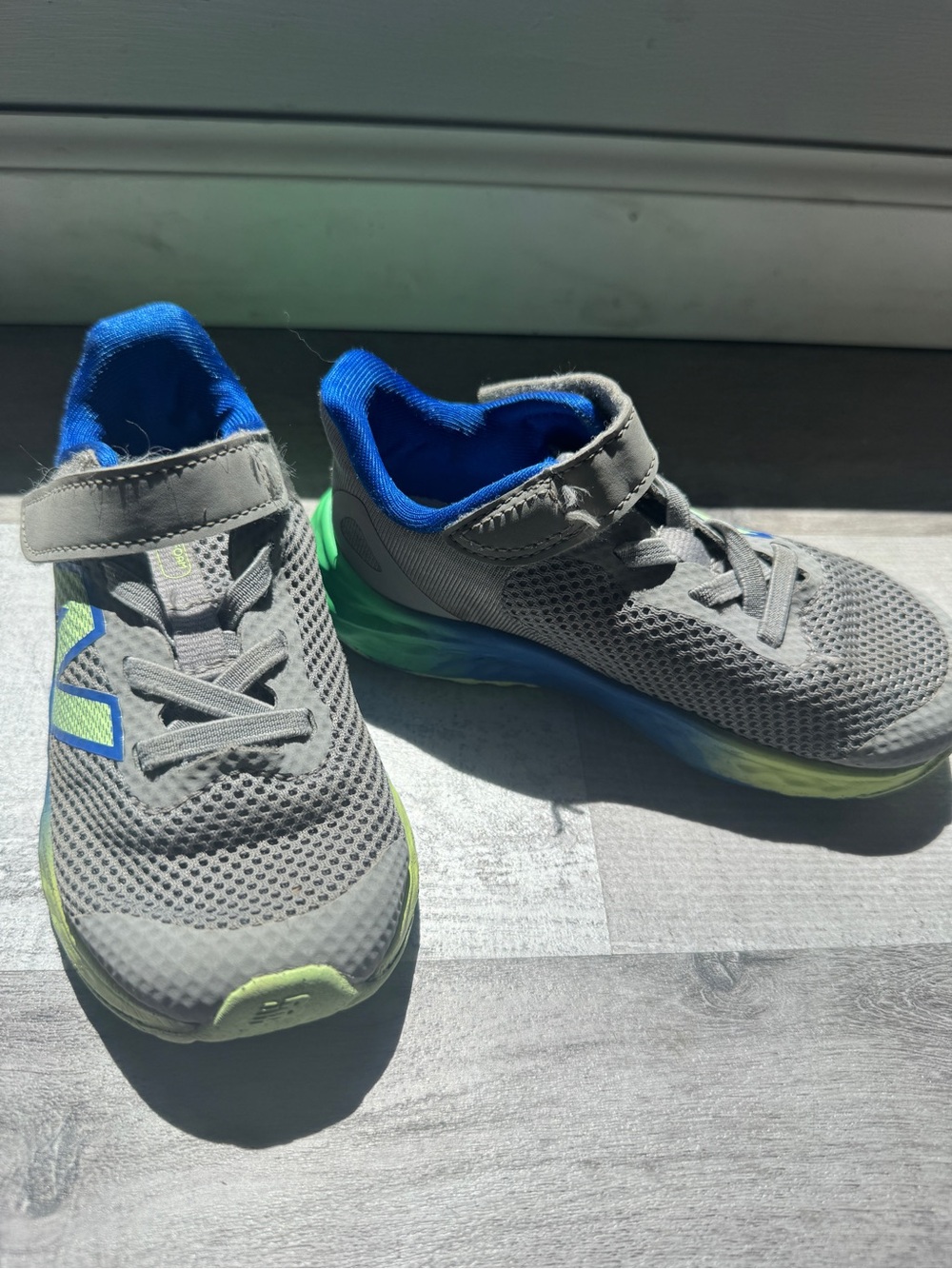 Kids Gray New Balance Running Shoes - size 9